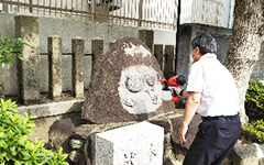 写真：上の天神 生根神社 様 こつま南瓜塚への施工の様子